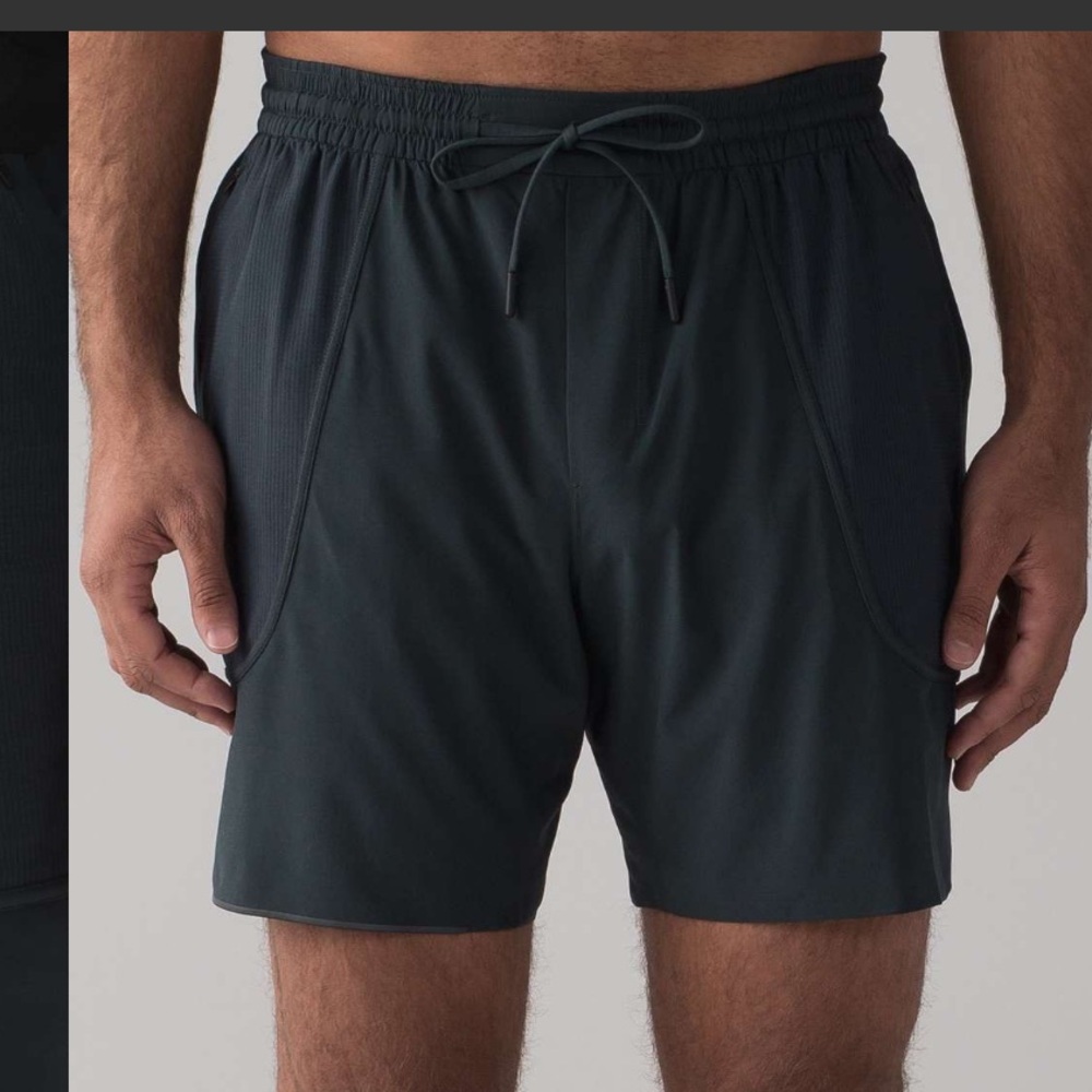 Lululemon Athletica Men's Athletic Shorts - Black